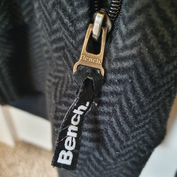 Bench - zip up high neck fleece jacket with sleeve logo (size S) - Picture 6 of 8